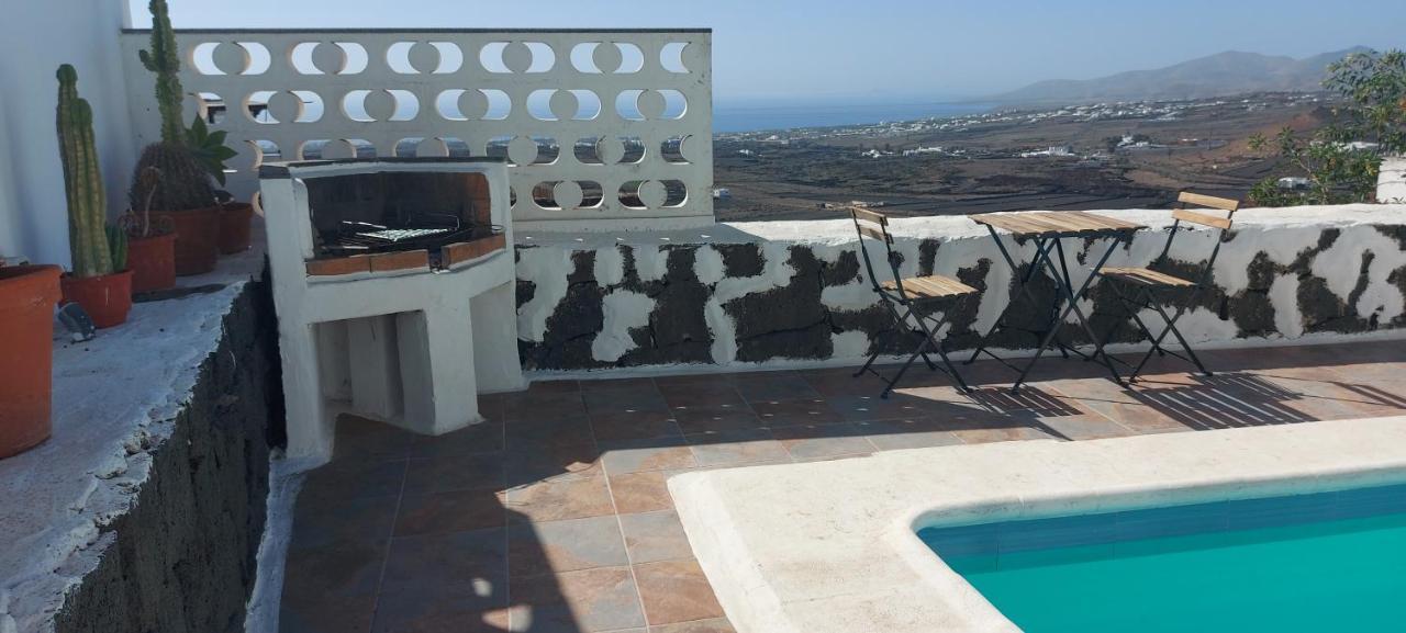 Aloelux Villa !! - Private Villa With Pool , Jacuzzi, Cinema, Massage ,Wonderful View, Art Desing Villa Tías Εξωτερικό φωτογραφία